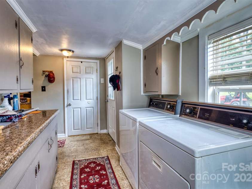 135 Springdale Road, Rock Hill, SC 29730.  MLS# CAR4291537, YatesRealty ID 34034. 