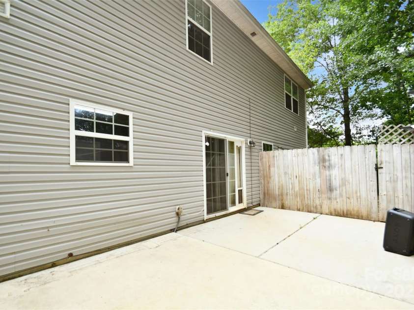 12120 Canal Drive, Huntersville, NC 28078.  MLS# CAR4291590, YatesRealty ID 34035. 