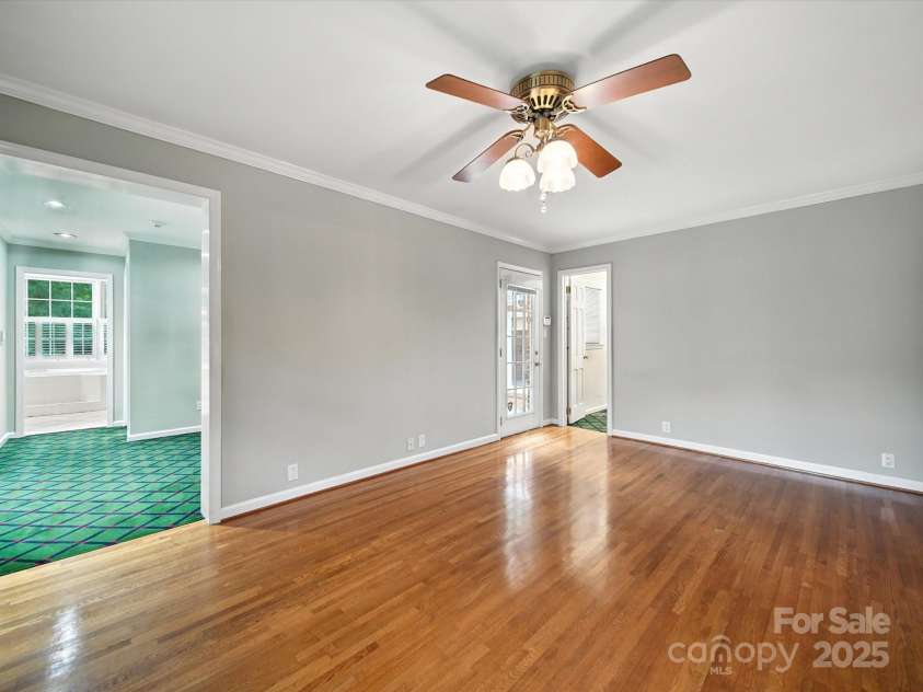4600 Carmel Vista Lane, Charlotte, NC 28226.  MLS# CAR4293155, YatesRealty ID 34036. 