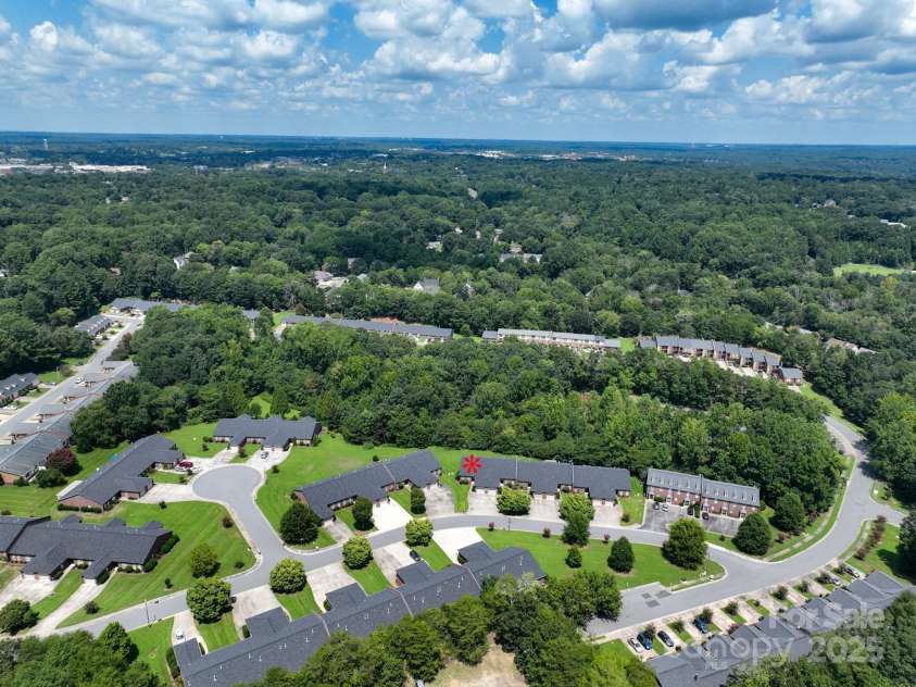 629 Camrose Circle, Concord, NC 28025.  MLS# CAR4294121, YatesRealty ID 34037. 