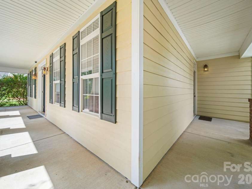 3464 County Down Avenue, Kannapolis, NC 28081.  MLS# CAR4395046, YatesRealty ID 34038. 