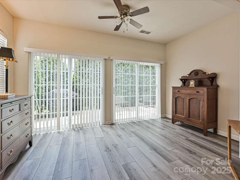 20037 Dovekie Lane, Fort Mill, SC 29707.  MLS# CAR4294257, YatesRealty ID 34039. Sun Rm