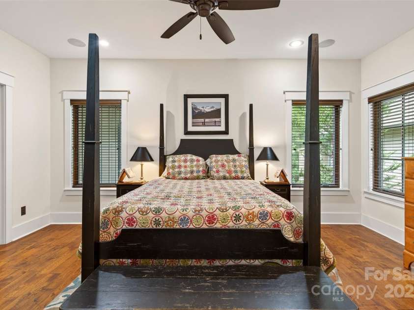 186 Fish Camp Drive, Nebo, NC 28761.  MLS# CAR4293027, YatesRealty ID 34040. 