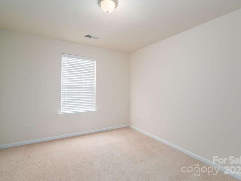 6012 Thorburn Way, Belmont, NC 28012.  MLS# CAR4281894, YatesRealty ID 34041. 