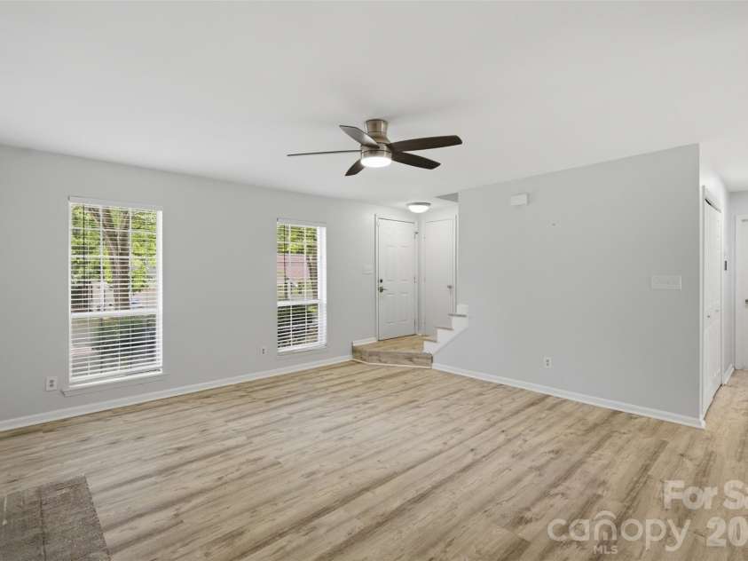 8345 Houndstooth Drive, Charlotte, NC 28227.  MLS# CAR4396251, YatesRealty ID 34042. 