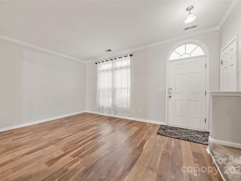 9545 Glenashley Drive, Cornelius, NC 28031.  MLS# CAR4290024, YatesRealty ID 34042. 