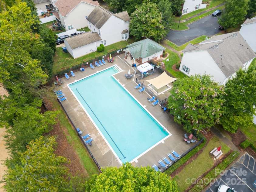 9545 Glenashley Drive, Cornelius, NC 28031.  MLS# CAR4290024, YatesRealty ID 34042. Community Pool