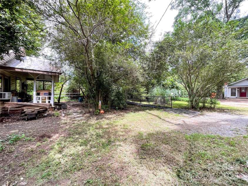 17837 Porter Hill Road, Norwood, NC 28128.  MLS# CAR4294691, YatesRealty ID 34043. 