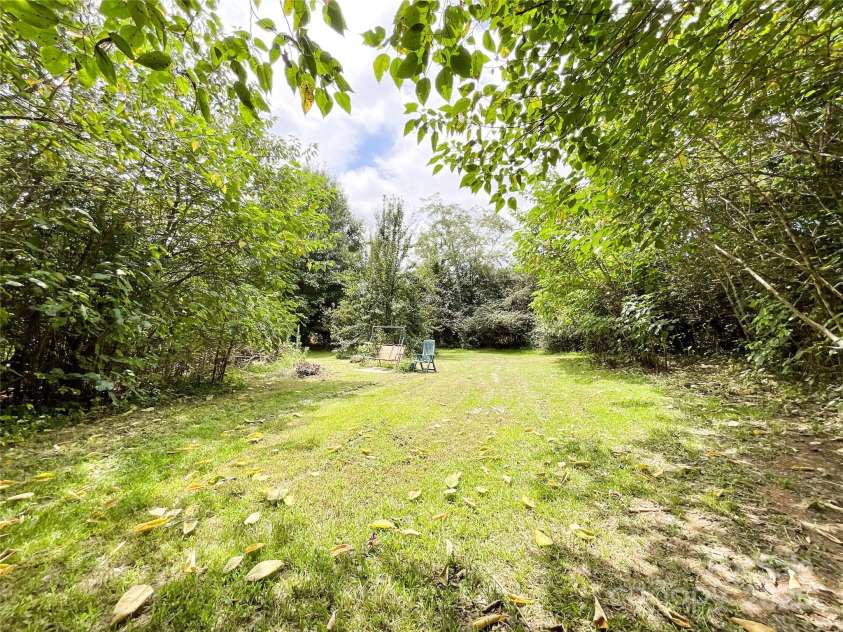 17837 Porter Hill Road, Norwood, NC 28128.  MLS# CAR4294691, YatesRealty ID 34043. 