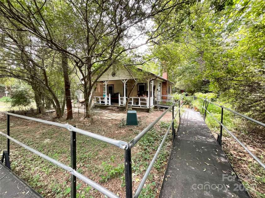 17837 Porter Hill Road, Norwood, NC 28128.  MLS# CAR4294691, YatesRealty ID 34043. 