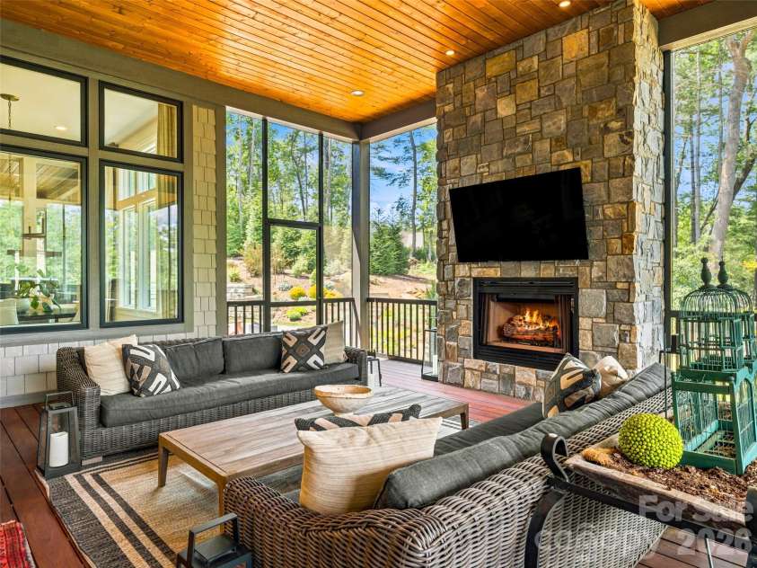 85 Powder Creek Trail, Arden, NC 28704.  MLS# CAR4396347, YatesRealty ID 34044. 