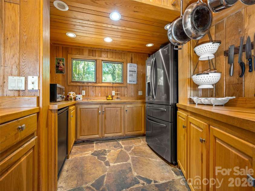 140 Joanda Farm Road, Mooresboro, NC 28114.  MLS# CAR4396164, YatesRealty ID 34045. 
