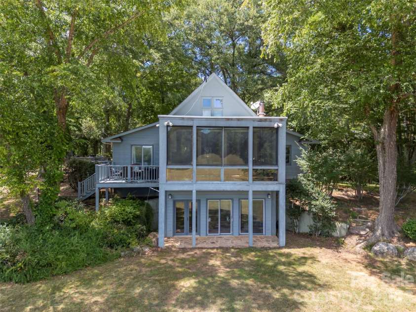 140 Joanda Farm Road, Mooresboro, NC 28114.  MLS# CAR4396164, YatesRealty ID 34045. 