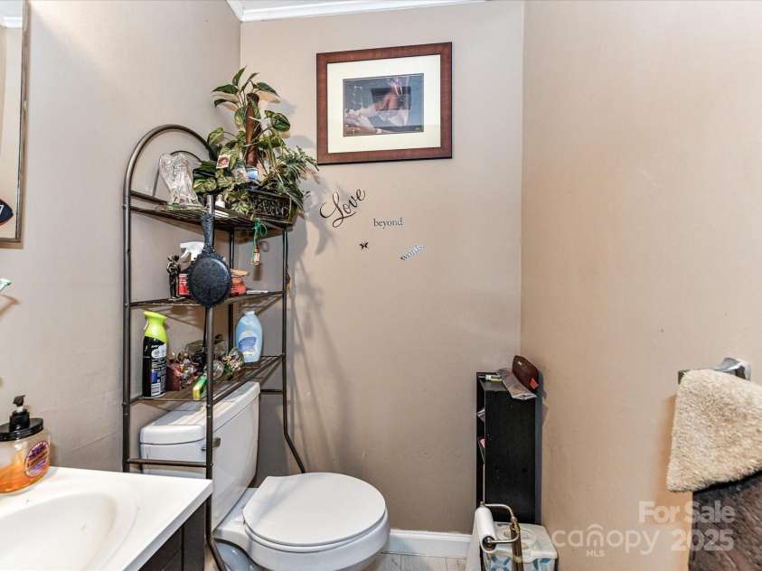 1408 Meadow Avenue, Kannapolis, NC 28083.  MLS# CAR4294297, YatesRealty ID 34045. 