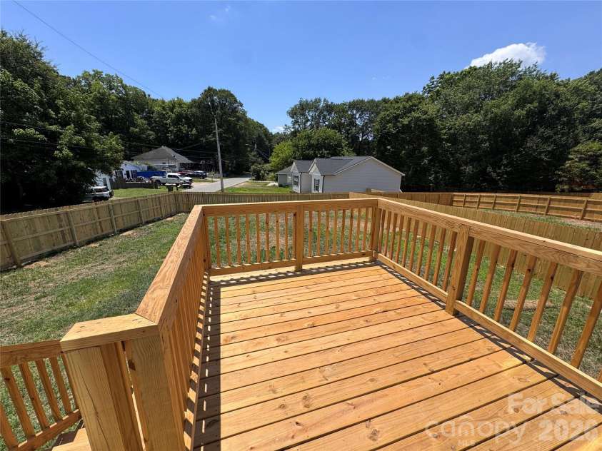 401 Firestone Street, Gastonia, NC 28052.  MLS# CAR4397198, YatesRealty ID 34046. 
