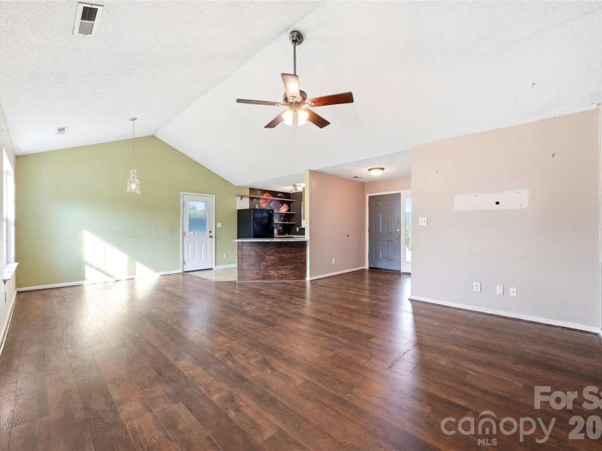 4705 Ceria Drive, Monroe, NC 28112.  MLS# CAR4398109, YatesRealty ID 34048. Living Room