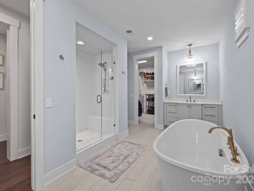 9512 Pacing Lane, Concord, NC 28027.  MLS# CAR4282230, YatesRealty ID 34048. 