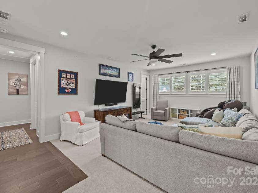 9512 Pacing Lane, Concord, NC 28027.  MLS# CAR4282230, YatesRealty ID 34048. 