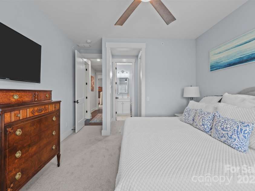 9512 Pacing Lane, Concord, NC 28027.  MLS# CAR4282230, YatesRealty ID 34048. 