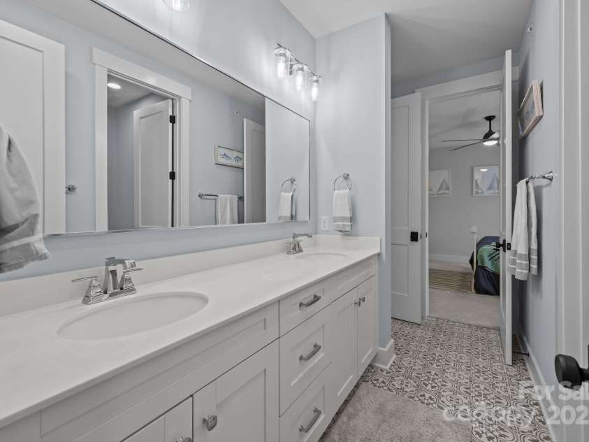 9512 Pacing Lane, Concord, NC 28027.  MLS# CAR4282230, YatesRealty ID 34048. 