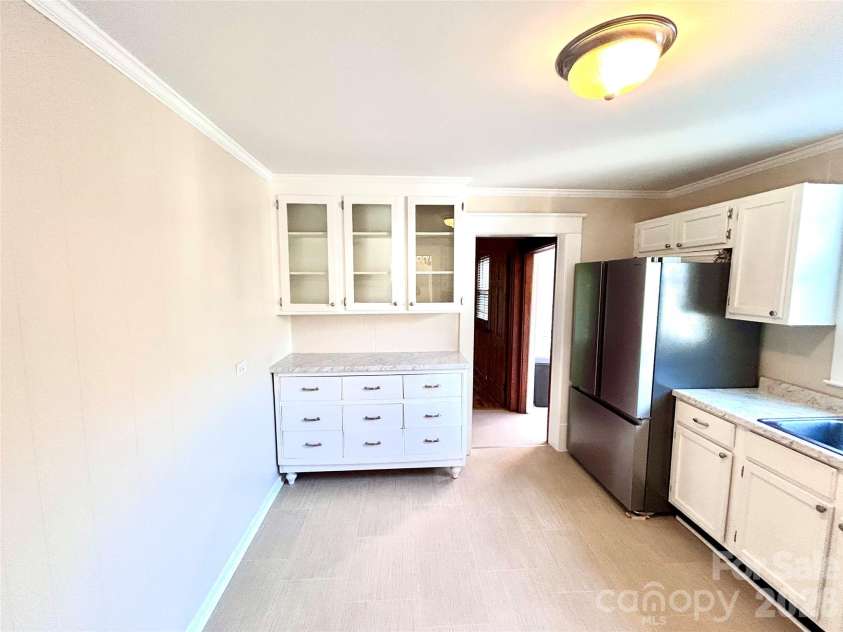 205 Elm Street, Salisbury, NC 28144.  MLS# CAR4398689, YatesRealty ID 34049. 