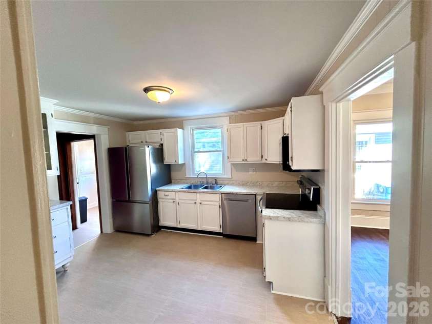 205 Elm Street, Salisbury, NC 28144.  MLS# CAR4398689, YatesRealty ID 34049. 