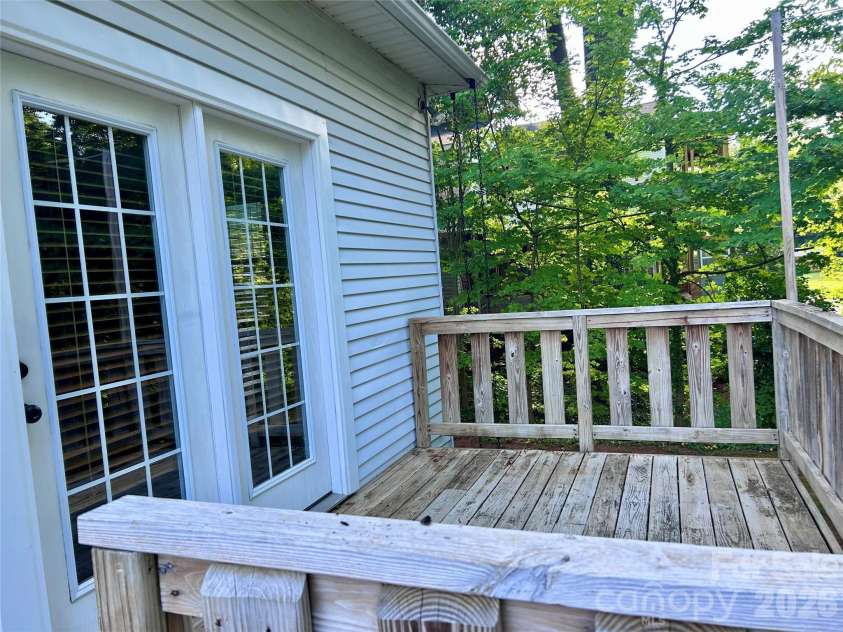 205 Elm Street, Salisbury, NC 28144.  MLS# CAR4398689, YatesRealty ID 34049. 
