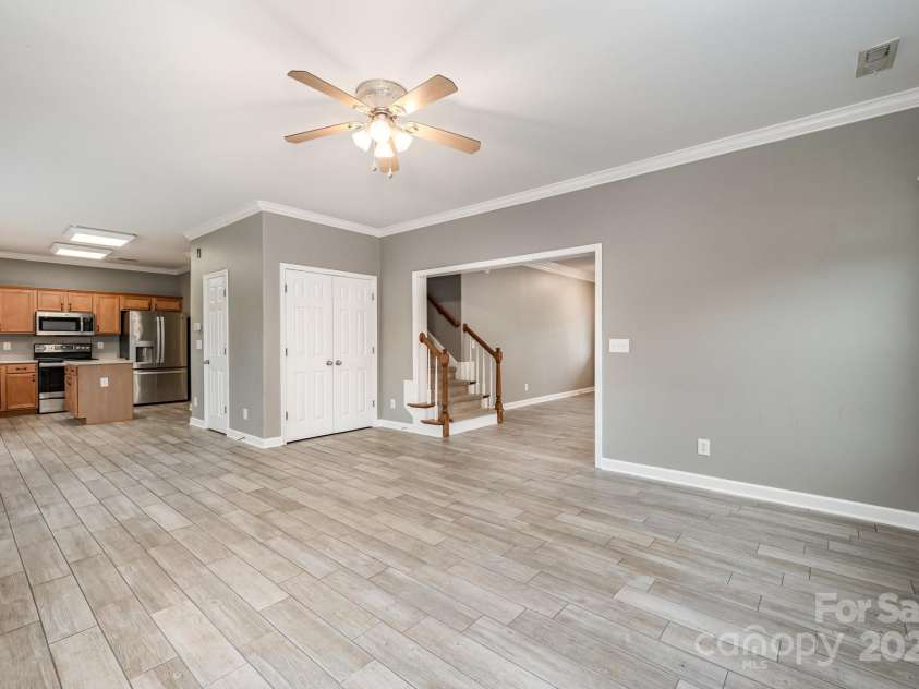 4368 Tucker Chase Drive, Midland, NC 28107.  MLS# CAR4288845, YatesRealty ID 34049. 