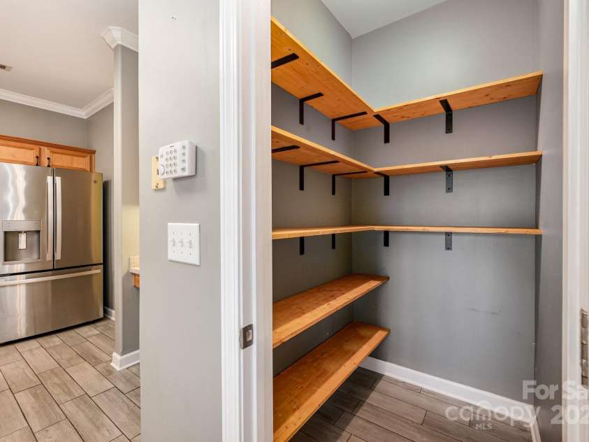 4368 Tucker Chase Drive, Midland, NC 28107.  MLS# CAR4288845, YatesRealty ID 34049. 