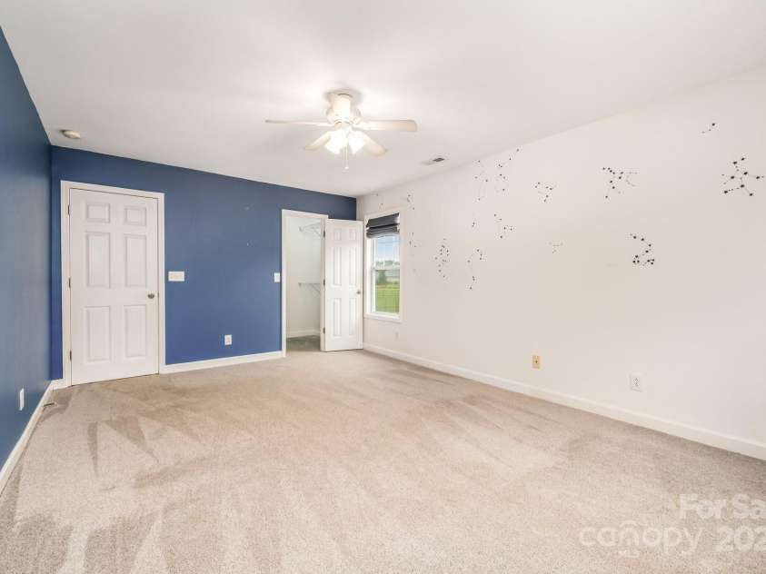 4368 Tucker Chase Drive, Midland, NC 28107.  MLS# CAR4288845, YatesRealty ID 34049. 