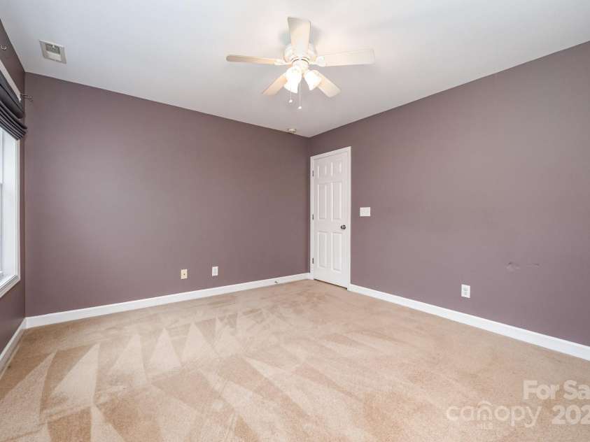 4368 Tucker Chase Drive, Midland, NC 28107.  MLS# CAR4288845, YatesRealty ID 34049. 