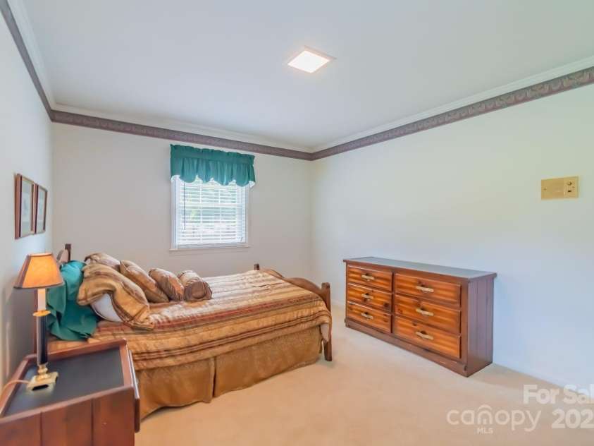 1405 Northcrest Drive, Albemarle, NC 28001.  MLS# CAR4172436, YatesRealty ID 3405. 