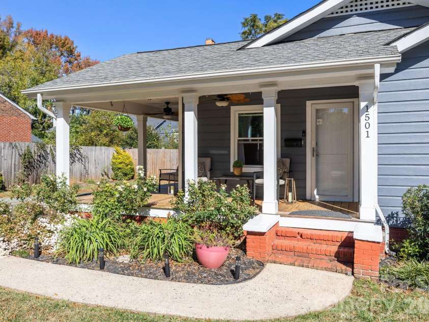 1501 Herrin Avenue, Charlotte, NC 28205.  MLS# CAR4318166, YatesRealty ID 3405. 
