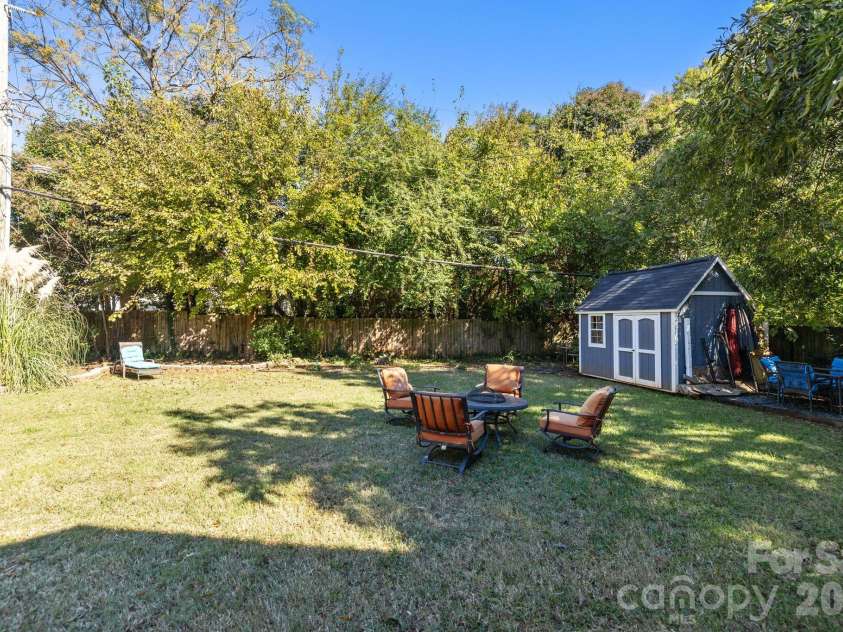 1501 Herrin Avenue, Charlotte, NC 28205.  MLS# CAR4318166, YatesRealty ID 3405. 