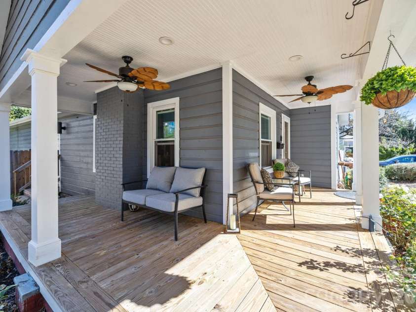 1501 Herrin Avenue, Charlotte, NC 28205.  MLS# CAR4318166, YatesRealty ID 3405. 