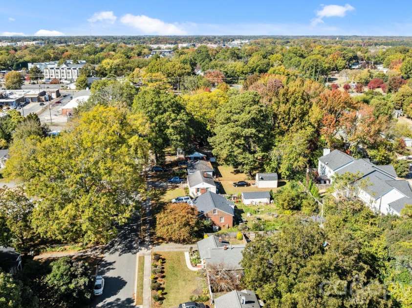 1501 Herrin Avenue, Charlotte, NC 28205.  MLS# CAR4318166, YatesRealty ID 3405. 
