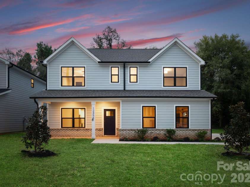 4257 Acorn Street, Charlotte, NC 28205.  MLS# CAR4337811, YatesRealty ID 3405. Representative Photo