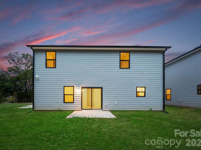 4257 Acorn Street, Charlotte, NC 28205.  MLS# CAR4337811, YatesRealty ID 3405. Representative Photo