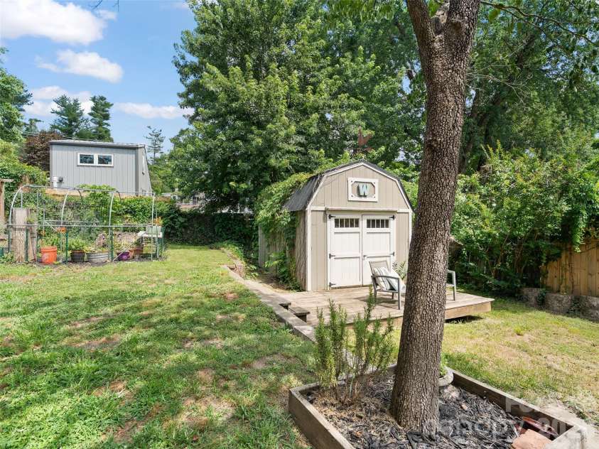 15 Craig Circle, Asheville, NC 28805.  MLS# CAR4395513, YatesRealty ID 34050. 2 Storage Sheds included!