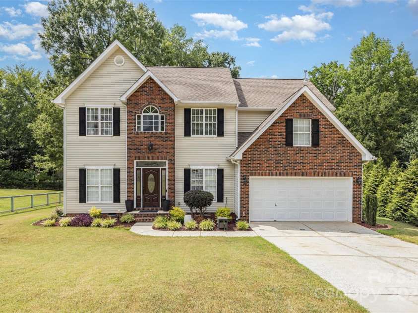 4731 Asherton Place, Concord, NC 28027.  MLS# CAR4288236, YatesRealty ID 34050. 