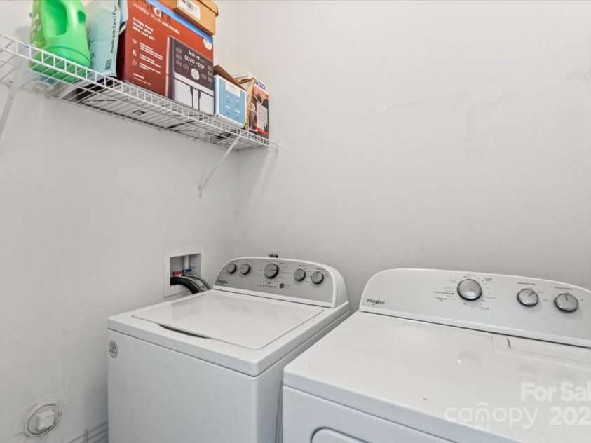 11649 Coddington Ridge Drive, Charlotte, NC 28214.  MLS# CAR4278753, YatesRealty ID 34051. 