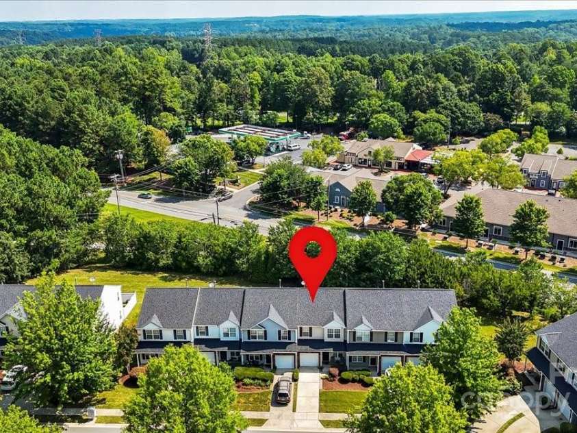 11649 Coddington Ridge Drive, Charlotte, NC 28214.  MLS# CAR4278753, YatesRealty ID 34051. 