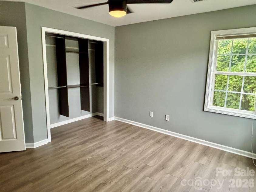 229 17th Avenue, Hickory, NC 28602.  MLS# CAR4396861, YatesRealty ID 34051. Corner Bedroom