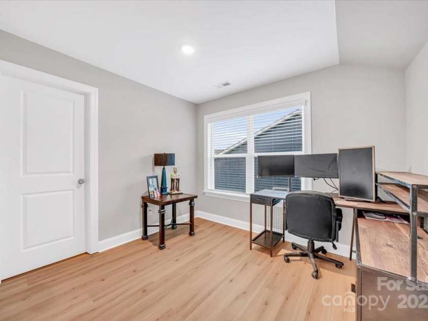 172 Caversham Drive, Mooresville, NC 28115.  MLS# CAR4287322, YatesRealty ID 34052. 