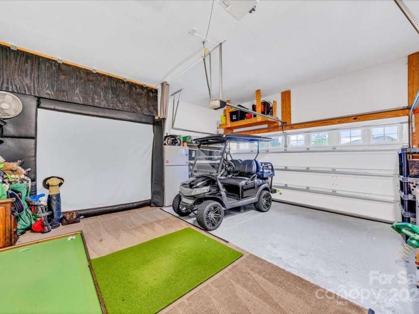 172 Caversham Drive, Mooresville, NC 28115.  MLS# CAR4287322, YatesRealty ID 34052. 