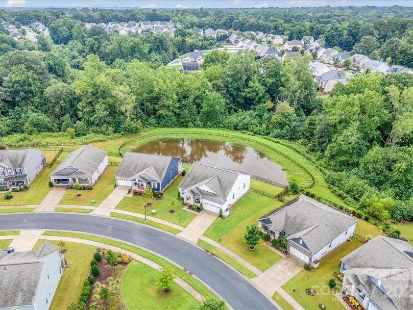 172 Caversham Drive, Mooresville, NC 28115.  MLS# CAR4287322, YatesRealty ID 34052. 