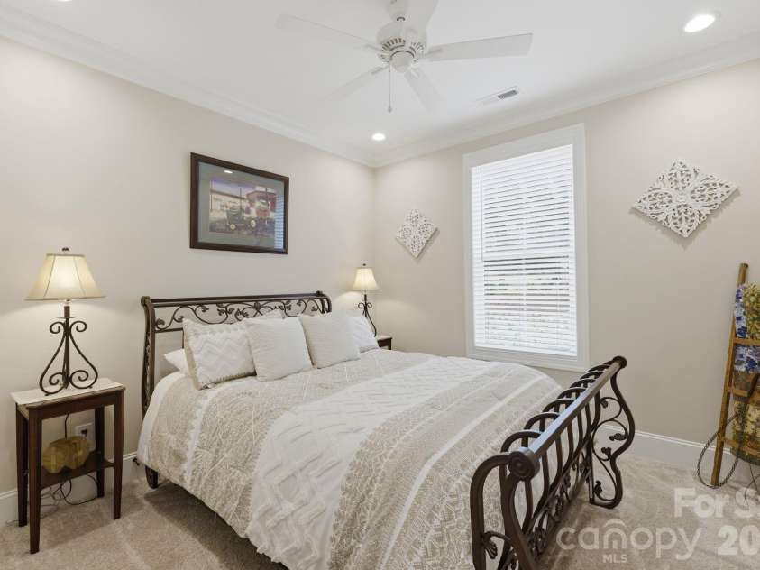 207 Wynnfall Drive, Lexington, NC 27295.  MLS# CAR4393913, YatesRealty ID 34052. 