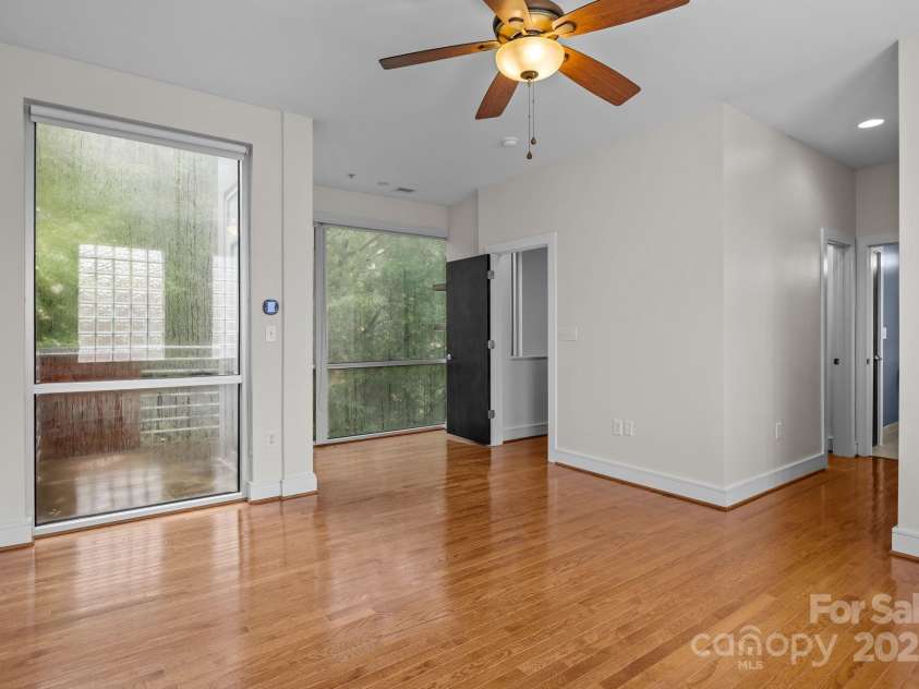 226 Magnolia Avenue, Charlotte, NC 28203.  MLS# CAR4291982, YatesRealty ID 34053. 