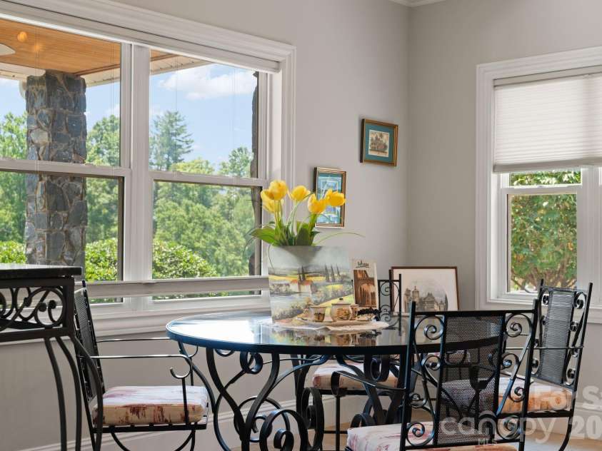 195 Oak Lane, Mars Hill, NC 28754.  MLS# CAR4394018, YatesRealty ID 34054. Large windows for natural light