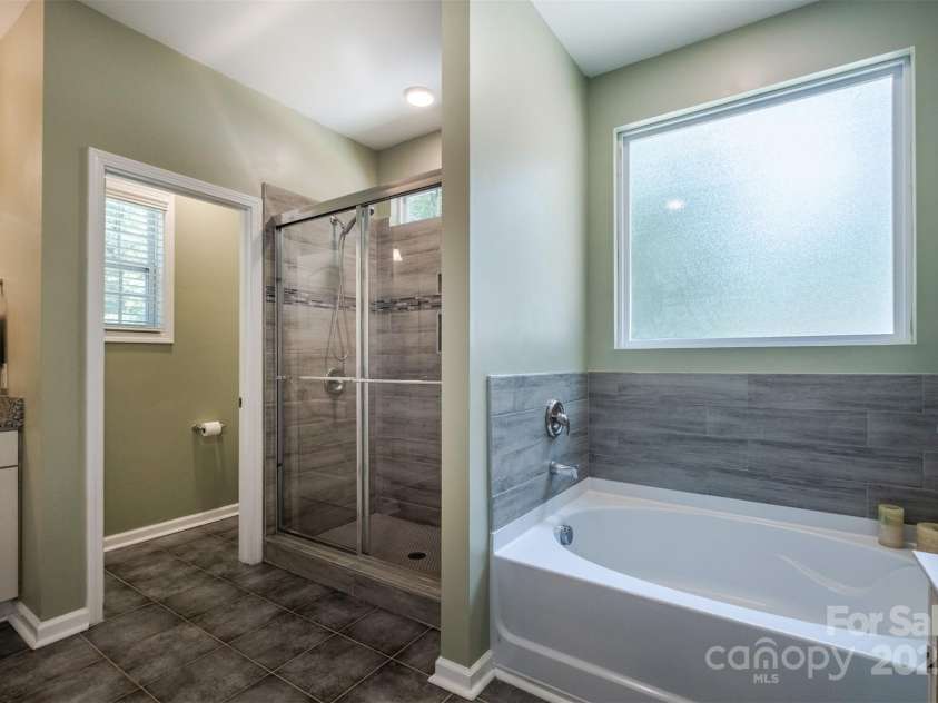 114 Keowee Circle, Indian Trail, NC 28079.  MLS# CAR4280462, YatesRealty ID 34056. Primary Bath